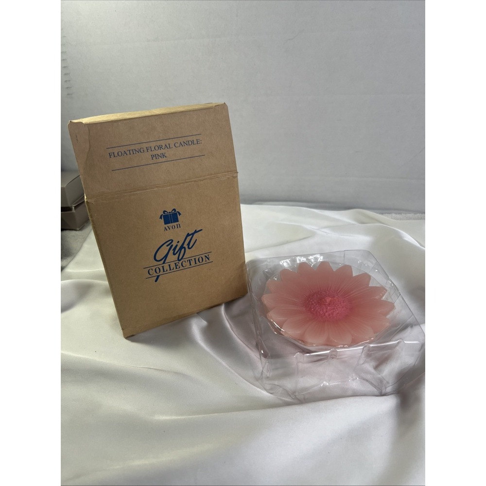 Vinatge Avon 1997 Floating Floral Candle Pink Gift Collection New In Box